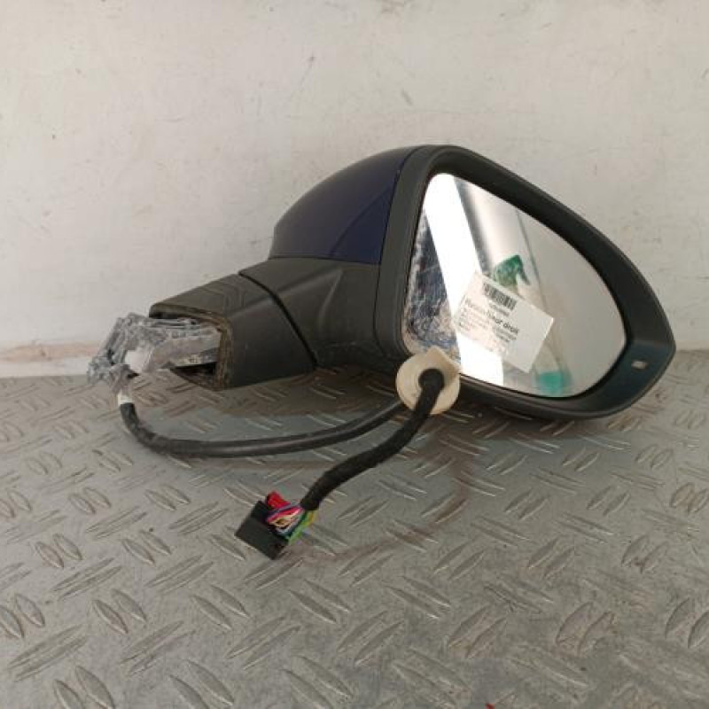 Retroviseur droit VOLKSWAGEN GOLF 8