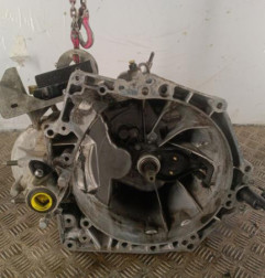 Boite de vitesses PEUGEOT 308 1 Photo n°1