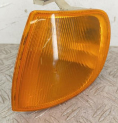 Optique avant secondaire gauche (feux)(clignotant) VOLKSWAGEN POLO 3 Photo n°1