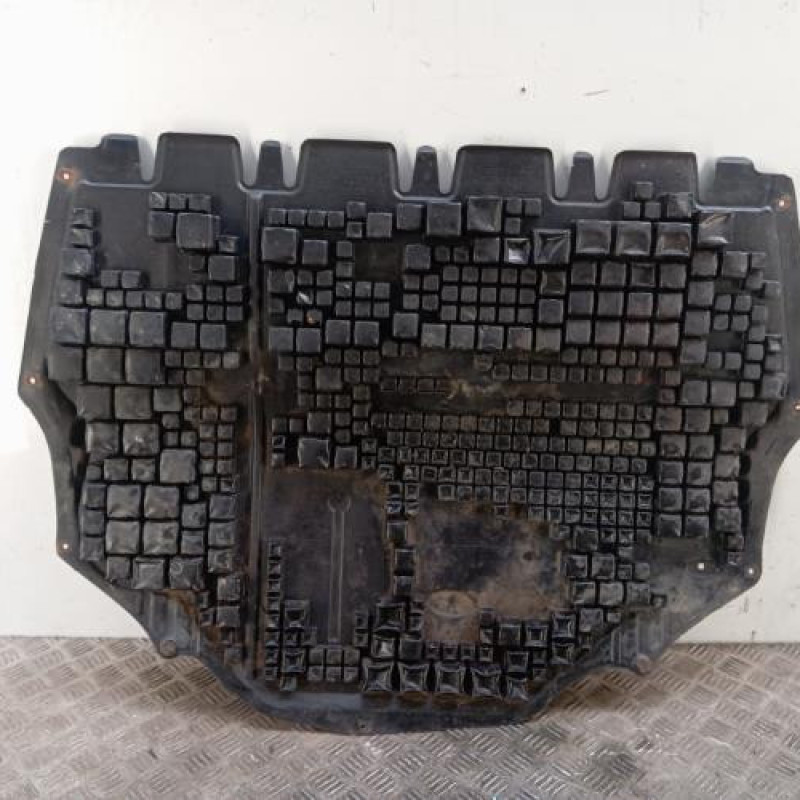 Cache sous moteur VOLKSWAGEN POLO 4 Cache sous moteur VOLKSWAGEN POLO 4