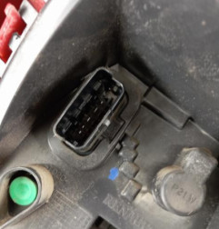 Feu arriere principal droit (feux) RENAULT CLIO 3 Photo n°5