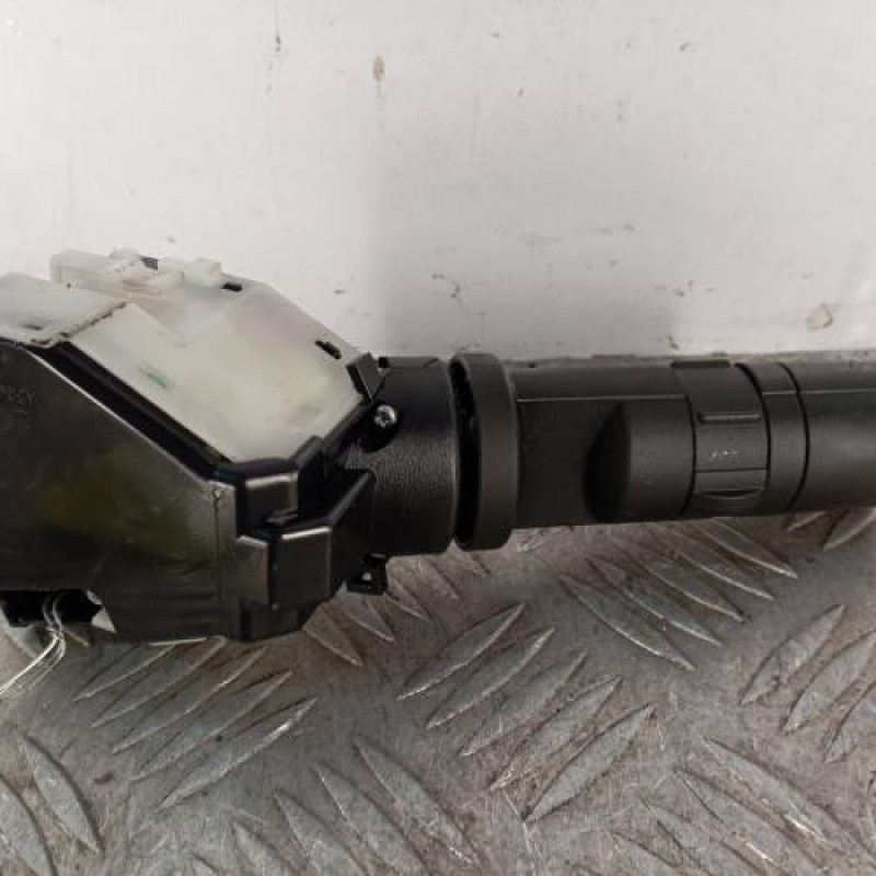 Commodo d'essuie glaces NISSAN QASHQAI 1