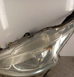 Optique avant principal gauche (feux)(phare) PEUGEOT 208 1 Photo n°1