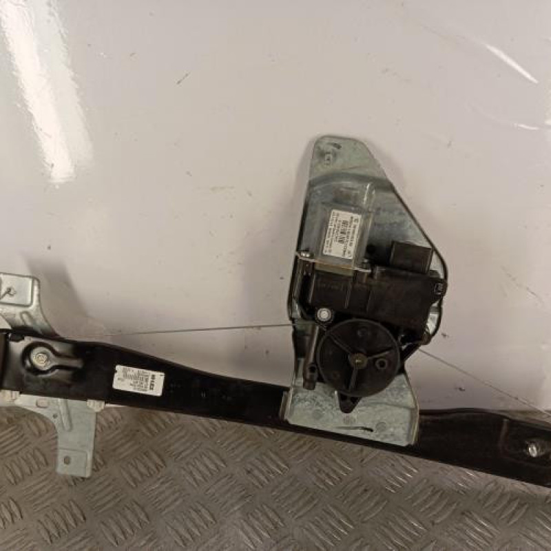 Leve vitre electrique avant droit PEUGEOT 508 1 SW