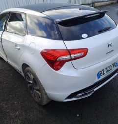 Pare choc arriere CITROEN DS5 Photo n°7