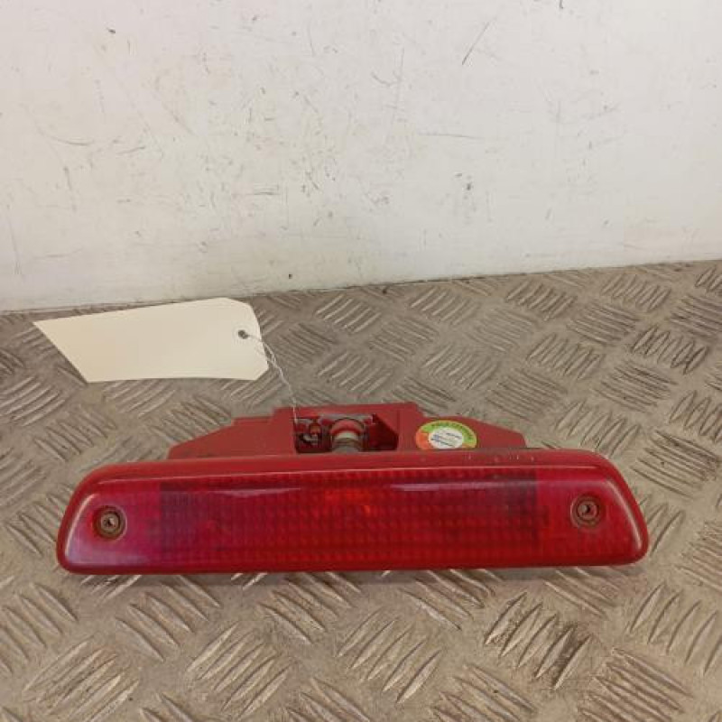 Feu arriere stop central CITROEN JUMPY 2