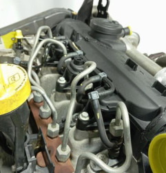 Moteur RENAULT CLIO 3 Photo n°5