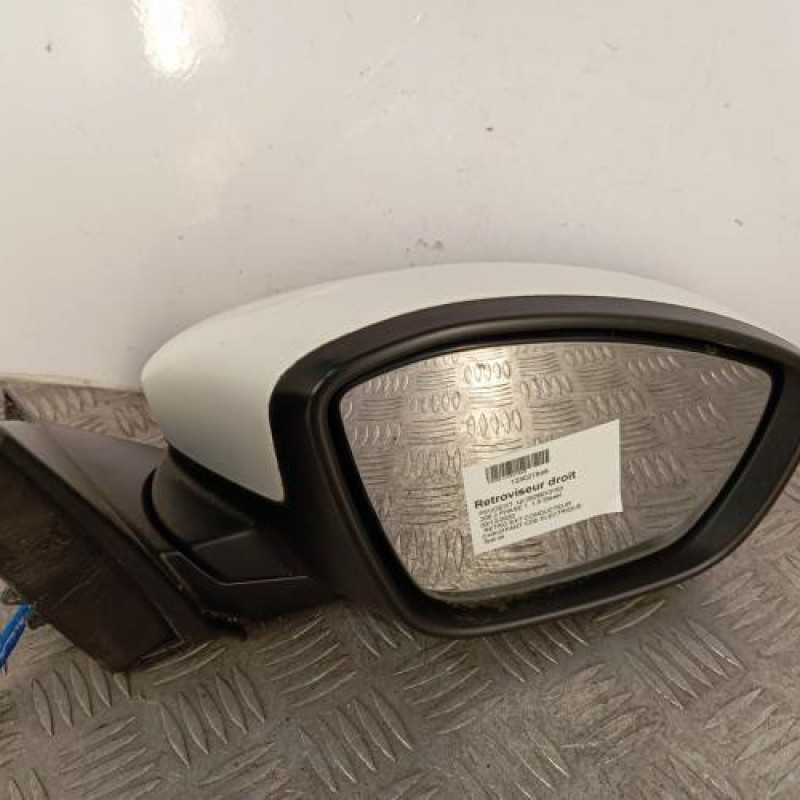 Retroviseur droit PEUGEOT 208 2