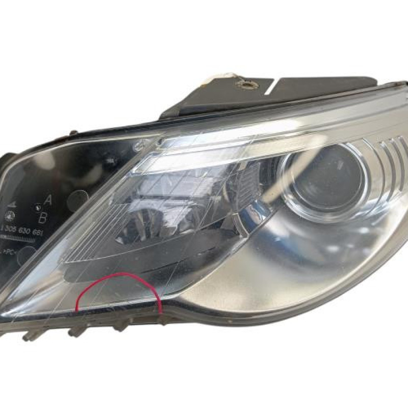 Optique avant principal gauche (feux)(phare) VOLKSWAGEN PASSAT 5