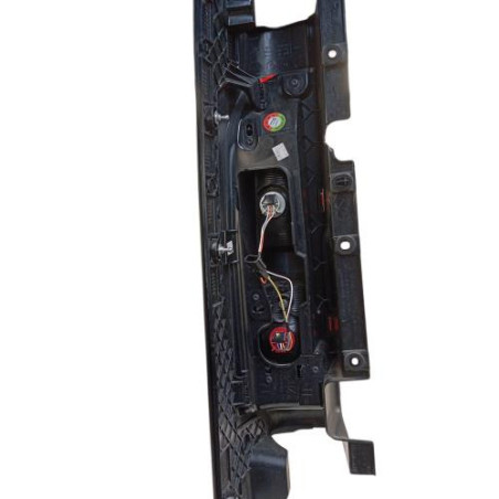 Feu arriere principal droit (feux) RENAULT TRAFIC 3 MOYEN