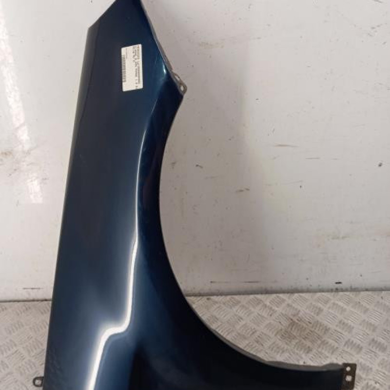 Aile avant droit MERCEDES CLASSE B 245