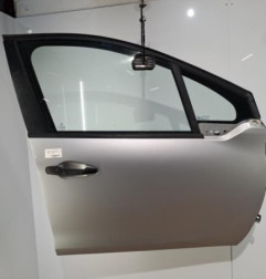 Porte avant droit PEUGEOT 208 1