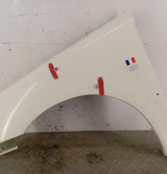 Aile avant gauche PEUGEOT 106 Photo n°1