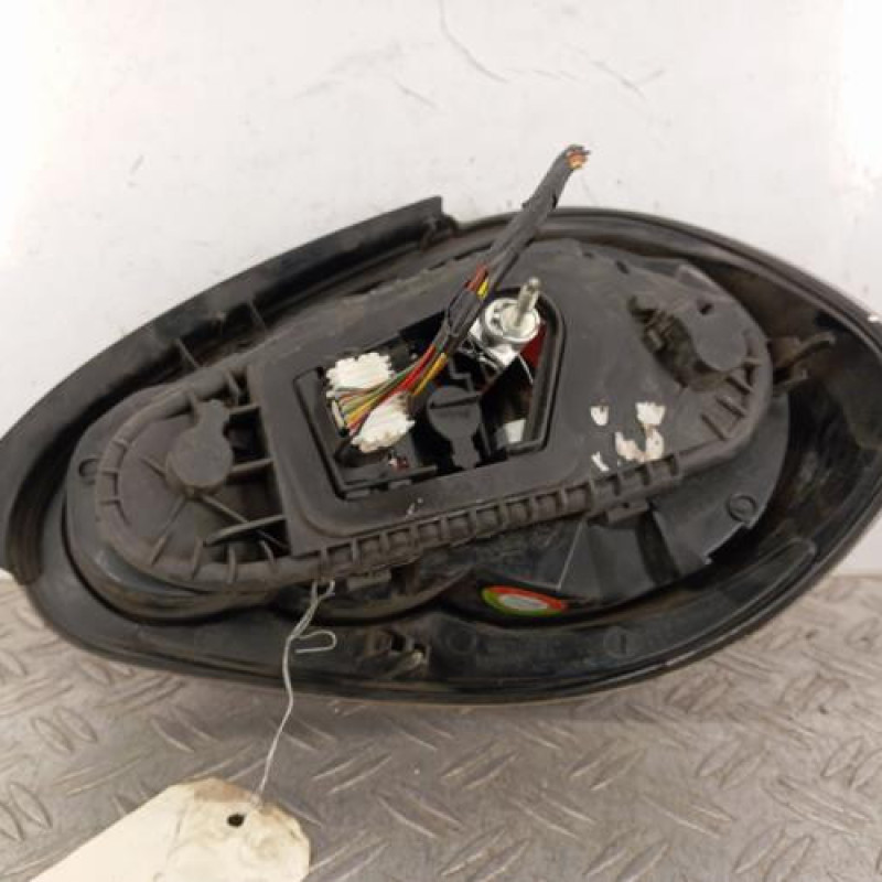 Feu arriere principal gauche (feux) TOYOTA AYGO 1