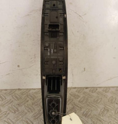 Interrupteur de leve vitre avant gauche RENAULT SCENIC 3
