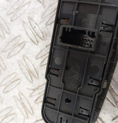 Interrupteur de leve vitre avant gauche RENAULT SCENIC 3 Photo n°3