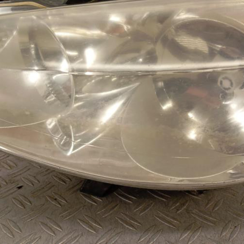 Optique avant principal gauche (feux)(phare) PEUGEOT 207