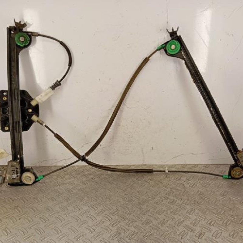 Leve vitre electrique avant droit PEUGEOT 206