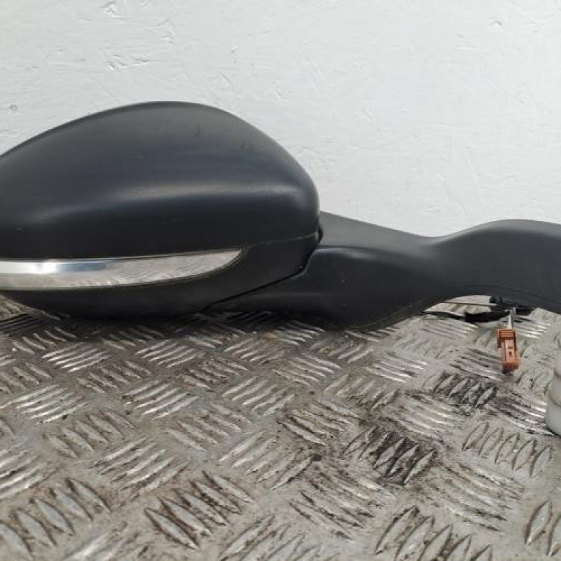 Retroviseur droit PEUGEOT 208 1