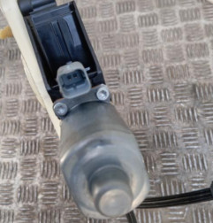 Leve vitre electrique avant droit CITROEN C4 CACTUS Photo n°4