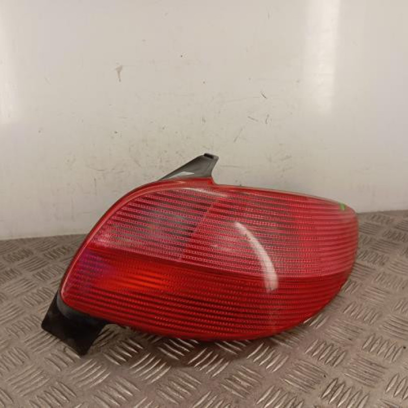 Feu arriere principal droit (feux) PEUGEOT 206