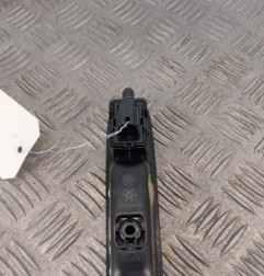 Interrupteur de leve vitre arriere droit RENAULT CLIO 5