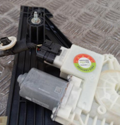 Leve vitre electrique arriere droit RENAULT CLIO 5