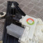 Leve vitre electrique arriere droit RENAULT CLIO 5