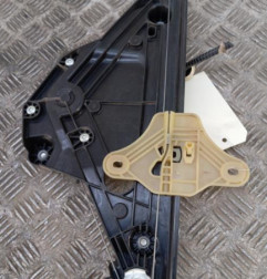 Leve vitre electrique arriere droit RENAULT CLIO 5 Photo n°3