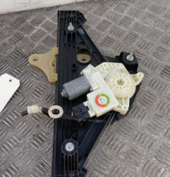 Leve vitre electrique arriere gauche RENAULT CLIO 5 Photo n°1