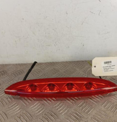 Feu arriere stop central PEUGEOT 208 1 Photo n°1