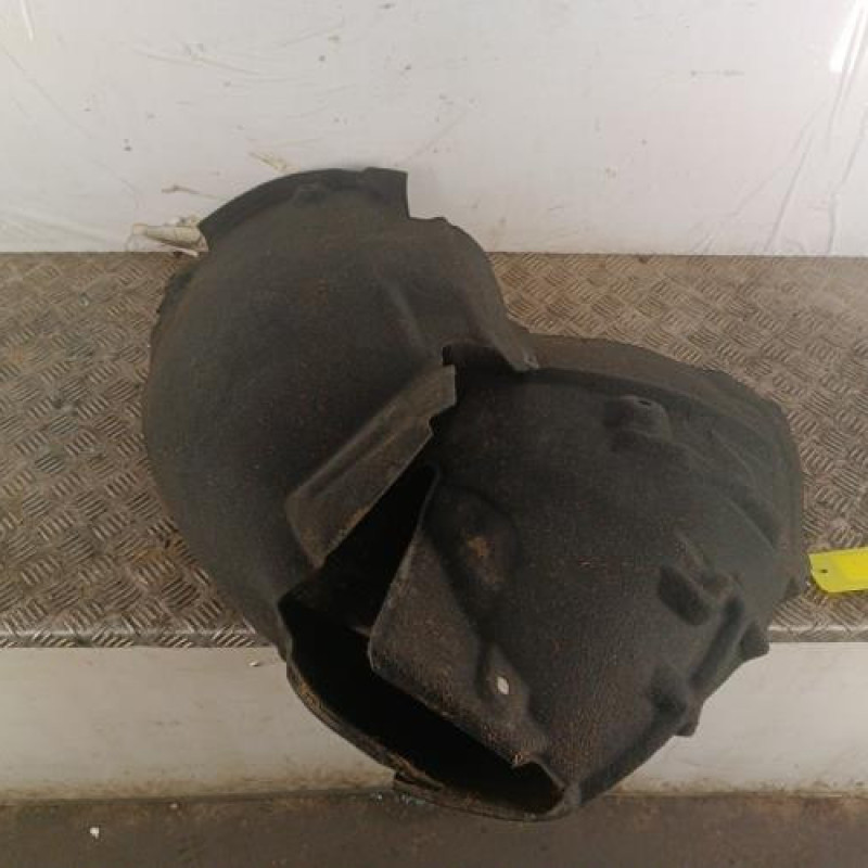 Pare boue avant droit AUDI A4 3