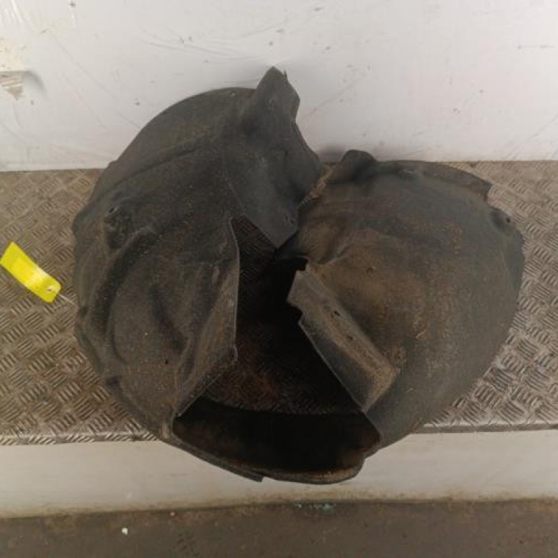 Pare boue avant gauche AUDI A4 3