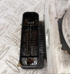 Bloc ABS (freins anti-blocage) PEUGEOT 207 Photo n°5