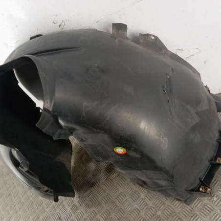 Pare boue avant gauche FORD FOCUS 2