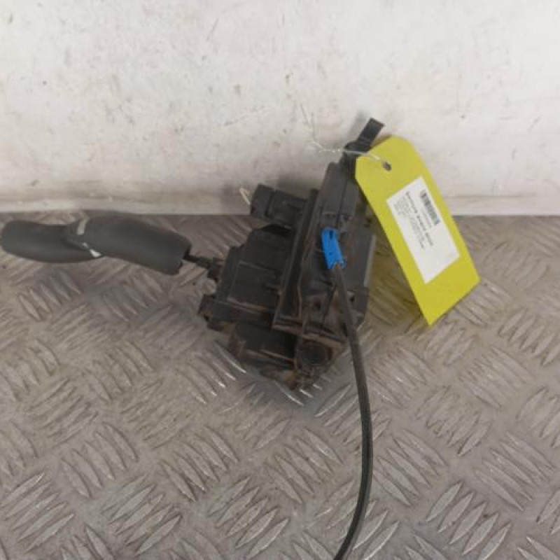 Serrure avant droit RENAULT LAGUNA 3