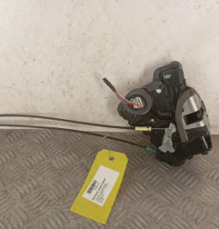 Serrure avant droit TOYOTA VERSO Photo n°1