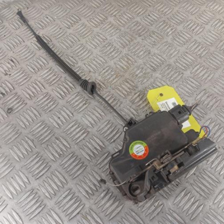 Serrure avant droit VOLKSWAGEN GOLF 4