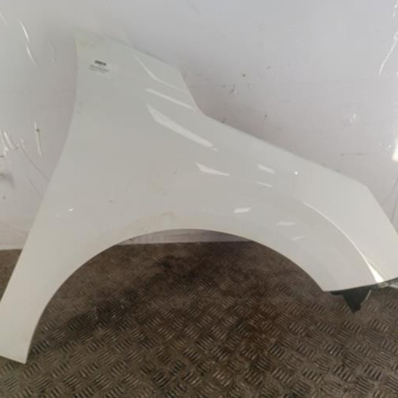 Aile avant droit PEUGEOT 208 2