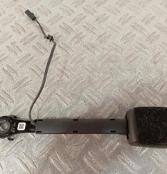 Attache ceinture avant droit VOLKSWAGEN GOLF 8