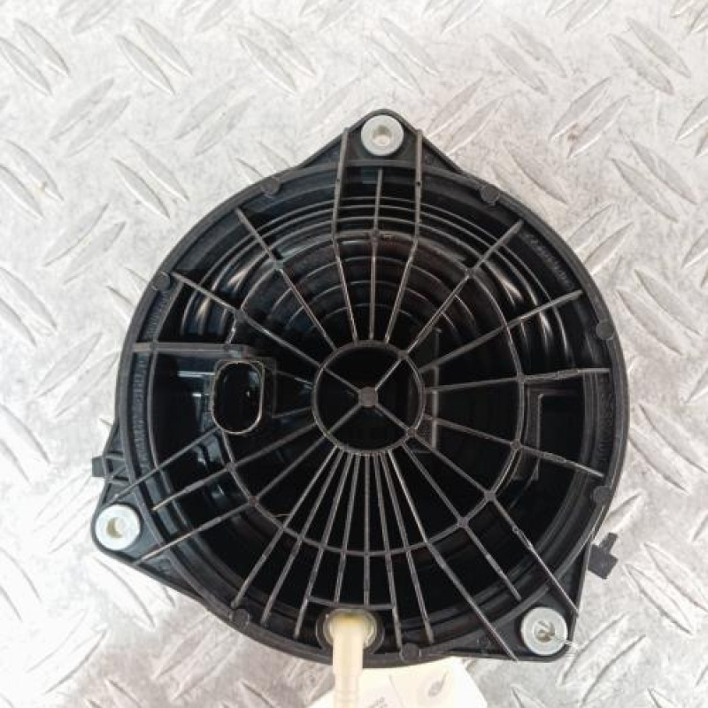 Bouton de coffre VOLKSWAGEN GOLF 8