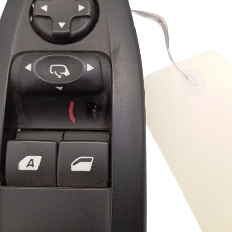 Interrupteur de leve vitre avant gauche PEUGEOT 208 1