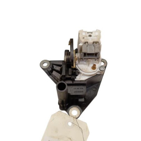 Bouton de coffre RENAULT CLIO 2