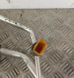 Tuyau de climatisation PEUGEOT 208 1 Photo n°5