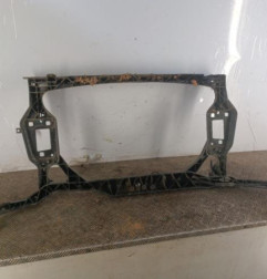 Face avant AUDI A4 3