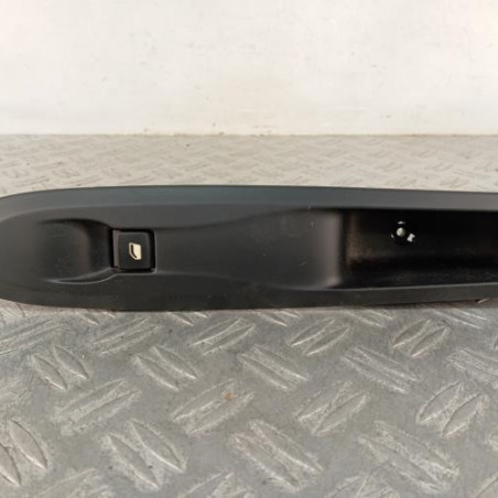 Interrupteur de leve vitre avant droit DS DS4 1 Photo n°1