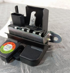 Serrure de hayon VOLKSWAGEN GOLF 8 Photo n°1