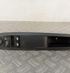 Interrupteur de leve vitre avant gauche DS DS4 1 Photo n°1