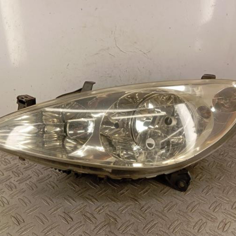 Optique avant principal gauche (feux)(phare) PEUGEOT 307