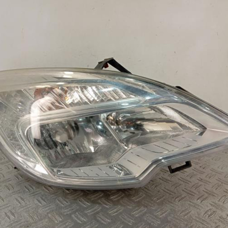 Optique avant principal droit (feux)(phare) OPEL MERIVA B